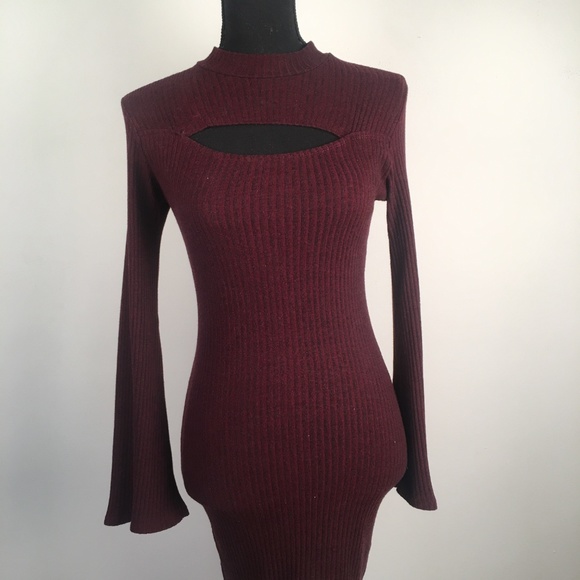 Burgandy dress - Picture 3 of 4